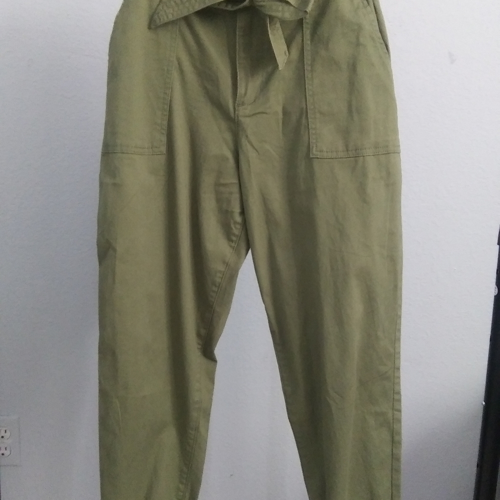 Green Paper bag pants